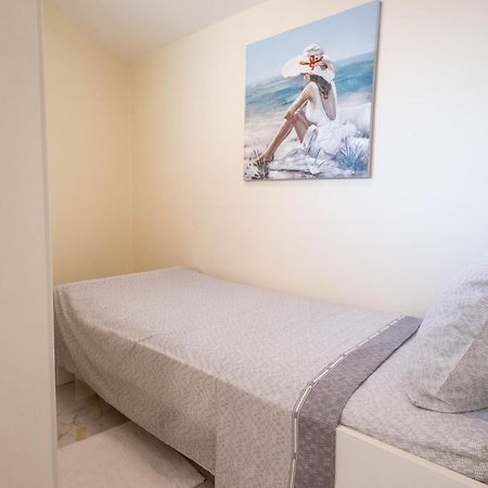 Premium Relax Rooms โนวีวีโนดอลสกี ภายนอก รูปภาพ